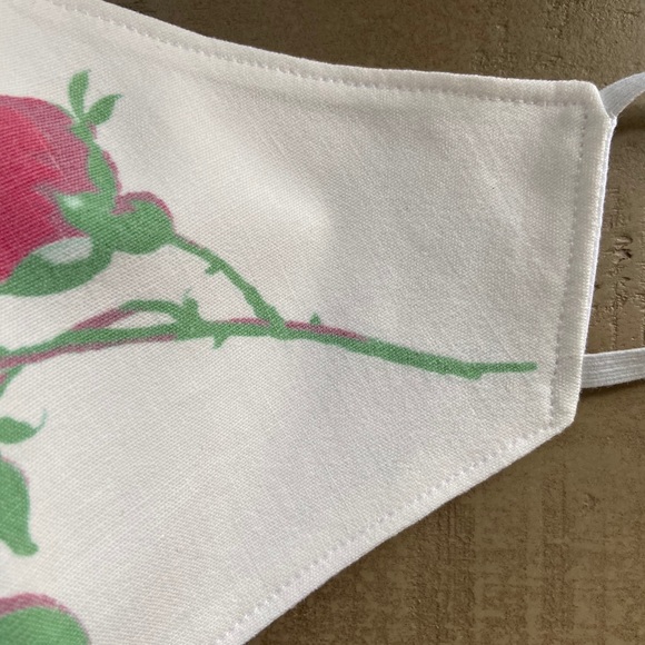 VINTAGE Fabric, Rose Pattern Face Mask - Picture 8 of 8